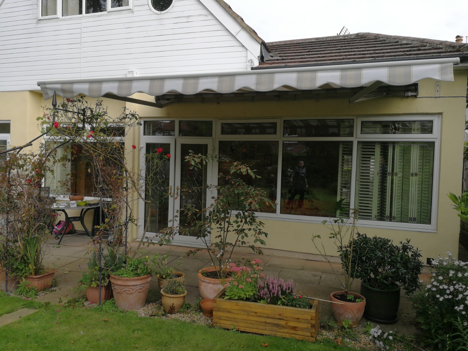 weinor Topas Awning Installed In Leeds